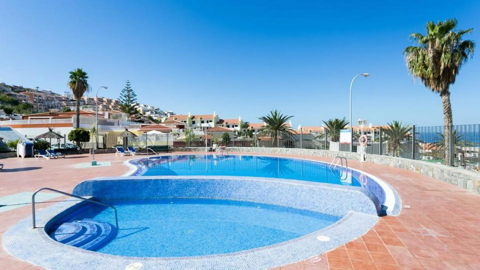 Sea & Pool View Apt In Costa Adeje 0*, אדחה ספרד